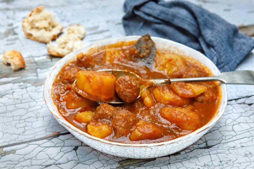 Patatas a la Riojana