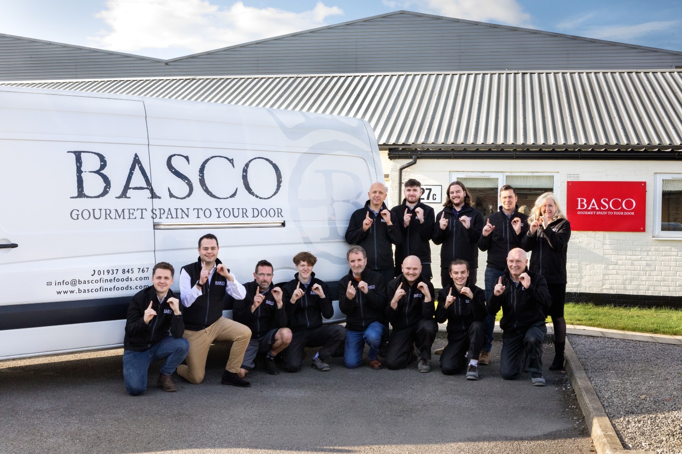 Warehouse Operative £11.50 p.h.