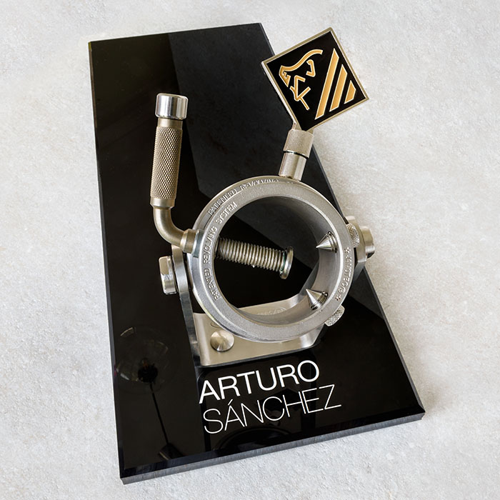 Arturo Sanchez Professional Ham Stand