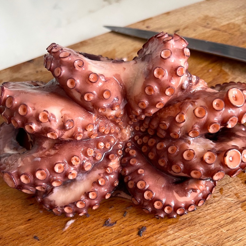 Moyseafood Whole Cooked Octopus 0.9Kg