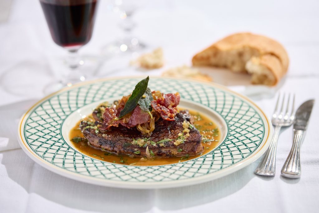 Calves liver with sherry caramelised onions, crispy ibérico ham and sauce diable